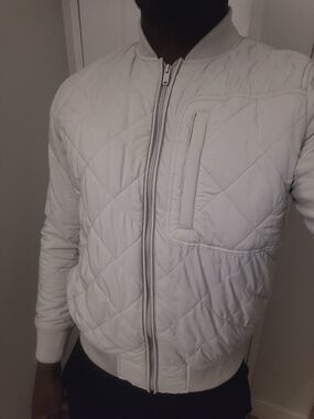White bomber jacket Jules. Size Medium. Like New.